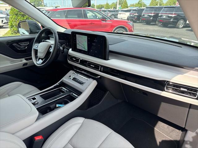 new 2025 Lincoln Aviator car, priced at $69,525