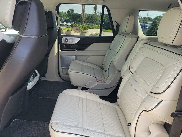 new 2024 Lincoln Navigator car, priced at $110,110