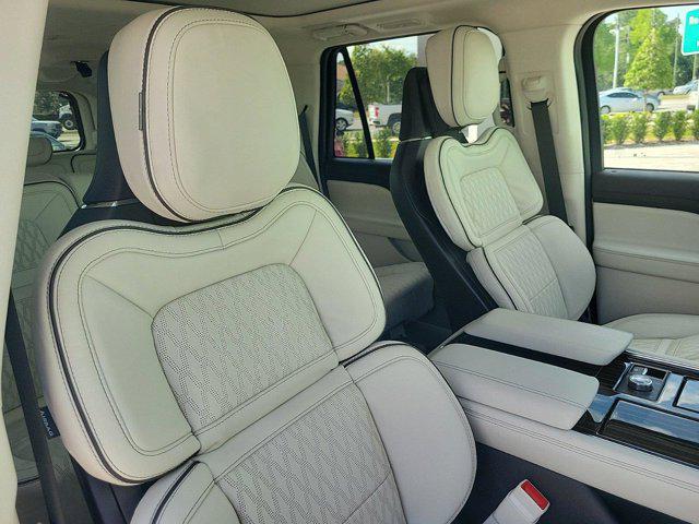 new 2024 Lincoln Navigator car, priced at $110,110