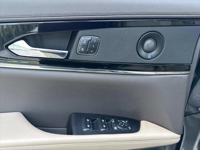 used 2023 Lincoln Nautilus car, priced at $54,900