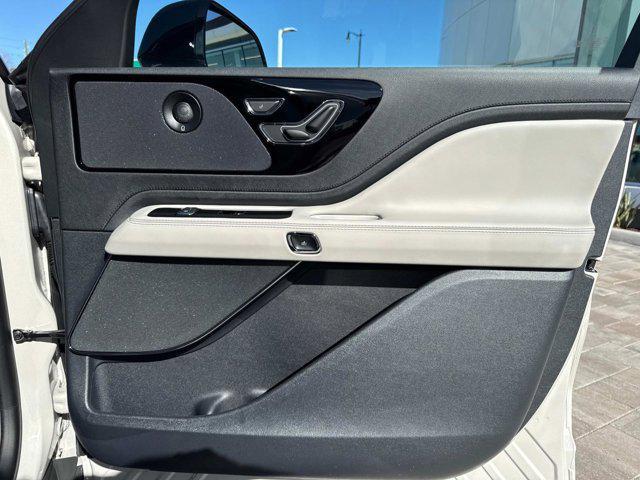 new 2025 Lincoln Aviator car, priced at $64,600