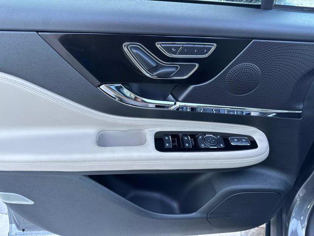 new 2025 Lincoln Corsair car, priced at $40,827
