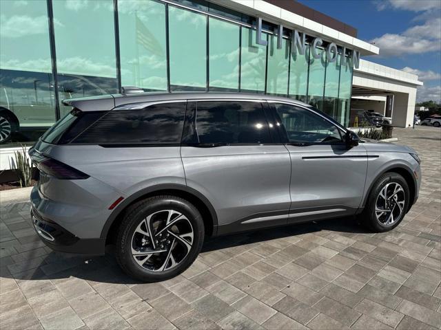 new 2025 Lincoln Nautilus car, priced at $61,270