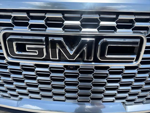 used 2023 GMC Yukon car, priced at $70,500