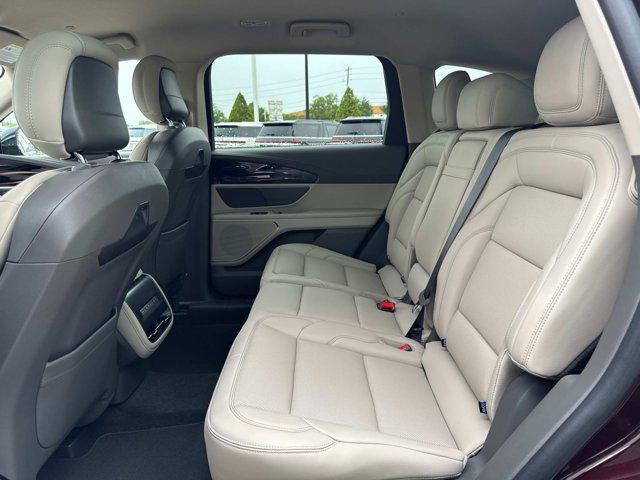 new 2025 Lincoln Nautilus car, priced at $52,094
