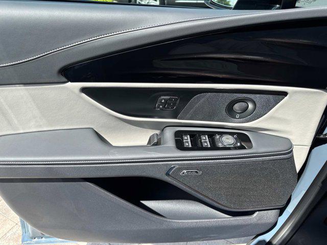new 2025 Lincoln Nautilus car, priced at $57,192