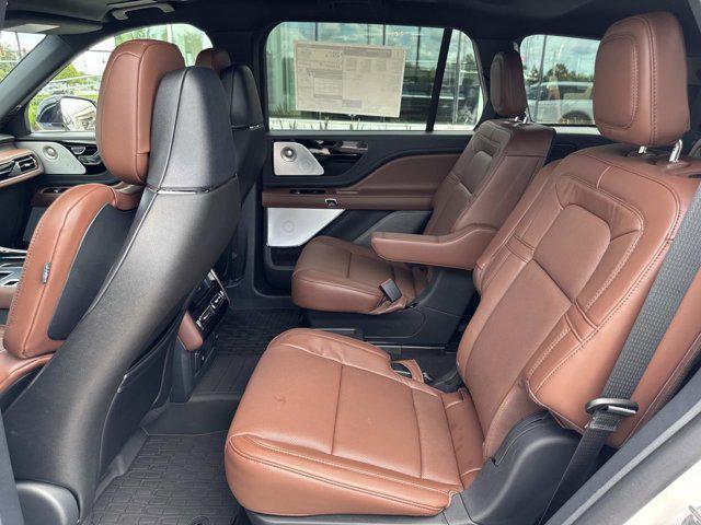 new 2025 Lincoln Aviator car, priced at $76,546