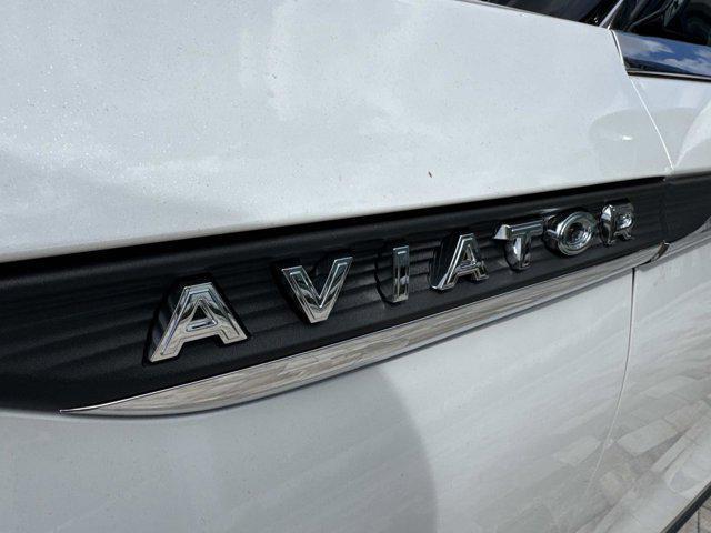 new 2025 Lincoln Aviator car, priced at $76,546