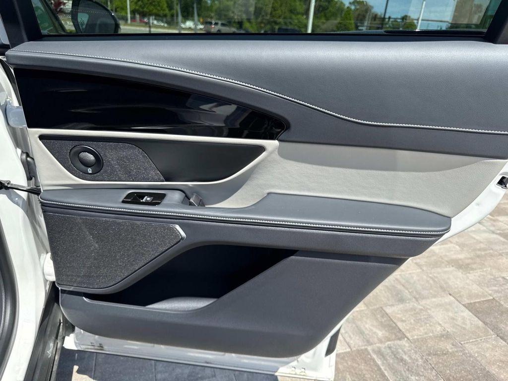 new 2025 Lincoln Nautilus car, priced at $61,611