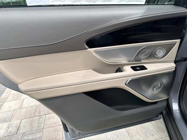 new 2025 Lincoln Nautilus car, priced at $64,868