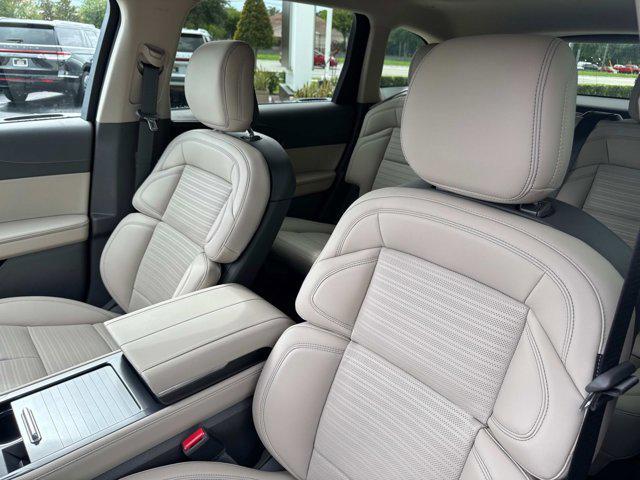 new 2025 Lincoln Nautilus car, priced at $64,868