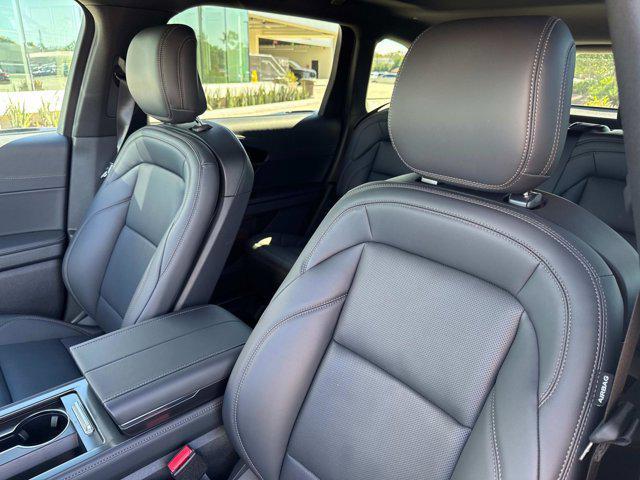 new 2025 Lincoln Nautilus car, priced at $56,482