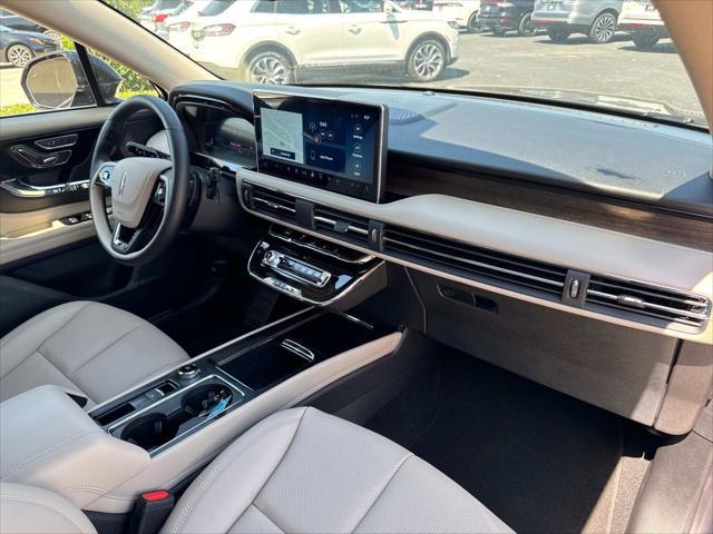 new 2025 Lincoln Corsair car, priced at $58,800