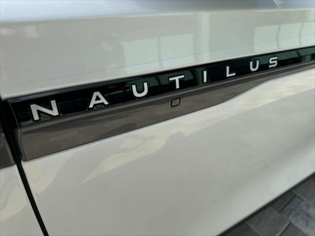 new 2024 Lincoln Nautilus car, priced at $57,421