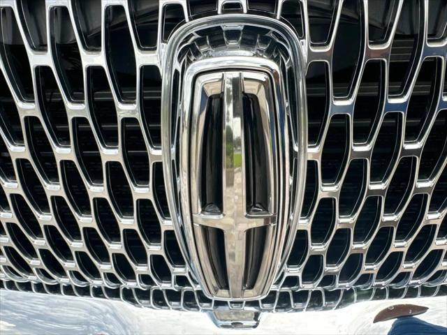 new 2024 Lincoln Navigator car, priced at $105,000