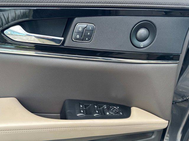 used 2022 Lincoln Nautilus car, priced at $42,200
