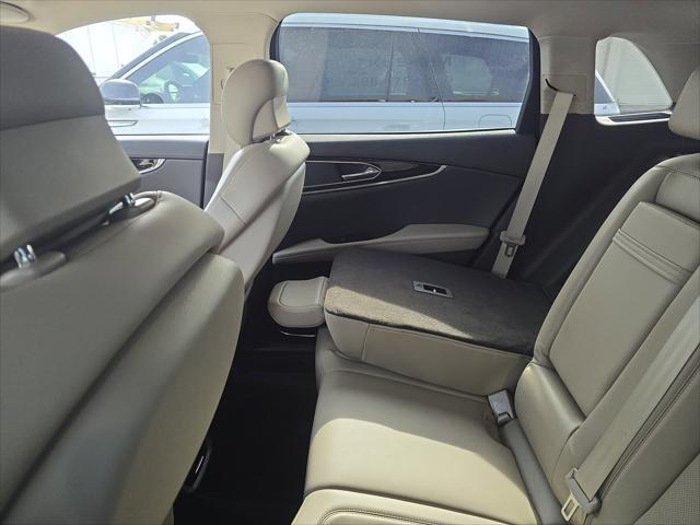used 2022 Lincoln Nautilus car, priced at $42,900