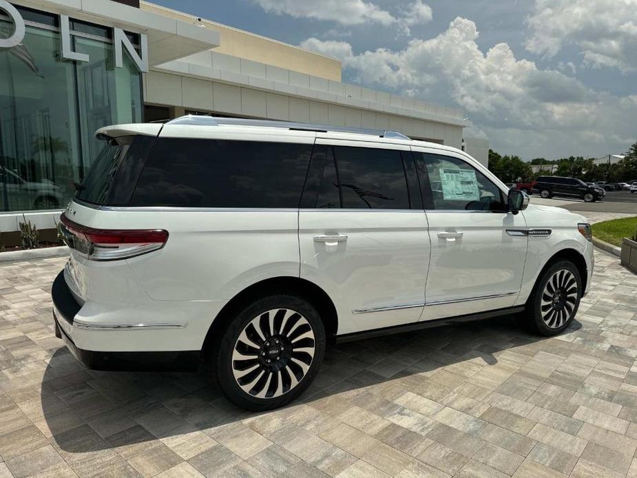 new 2024 Lincoln Navigator car, priced at $112,287