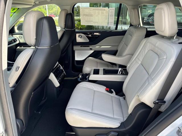 new 2025 Lincoln Aviator car, priced at $83,550