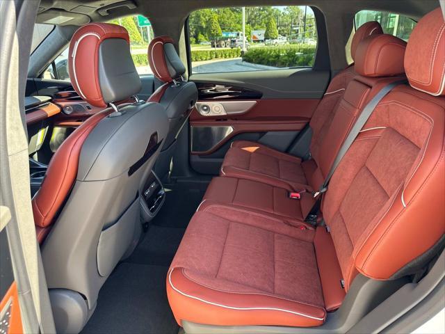 new 2025 Lincoln Nautilus car, priced at $81,395