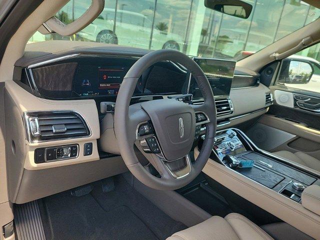 new 2024 Lincoln Navigator car, priced at $104,625