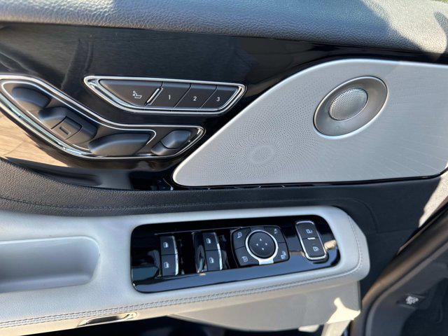 new 2025 Lincoln Aviator car, priced at $76,776