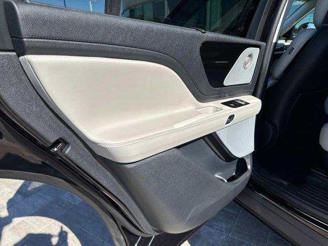 new 2025 Lincoln Aviator car, priced at $76,776