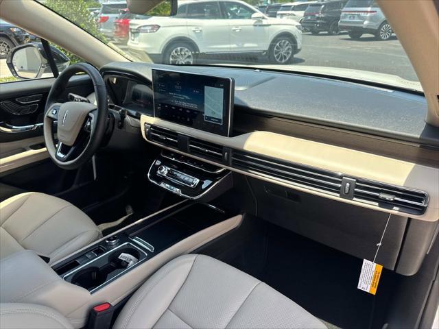 new 2025 Lincoln Corsair car, priced at $60,800