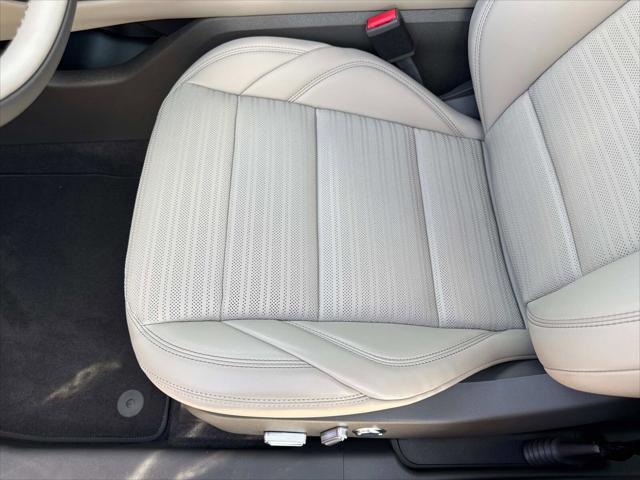 new 2025 Lincoln Nautilus car, priced at $64,455