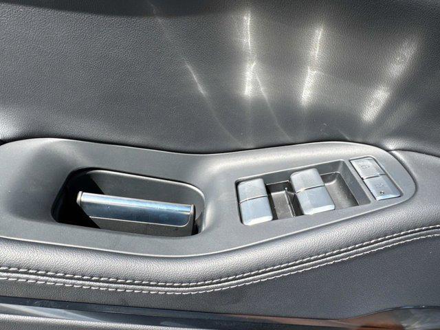 new 2025 Lincoln Navigator car, priced at $105,053