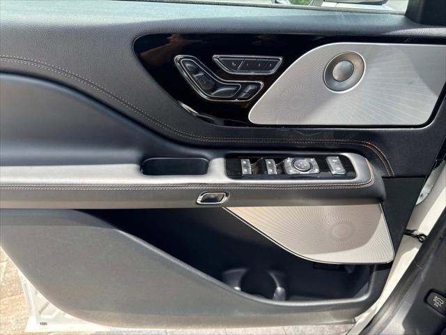 new 2025 Lincoln Aviator car, priced at $97,575