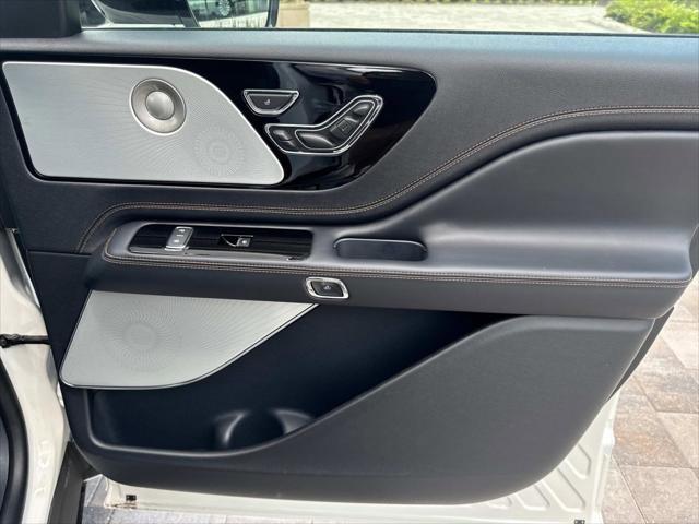 new 2025 Lincoln Aviator car, priced at $97,575