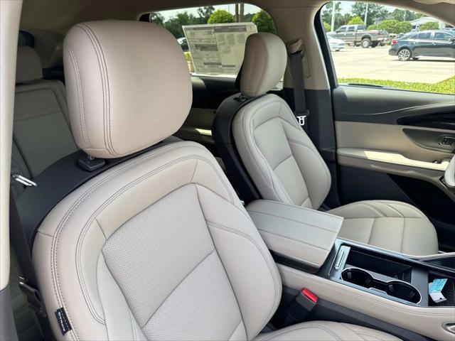 new 2025 Lincoln Nautilus car, priced at $56,485
