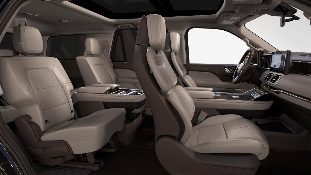 new 2024 Lincoln Navigator car, priced at $100,584
