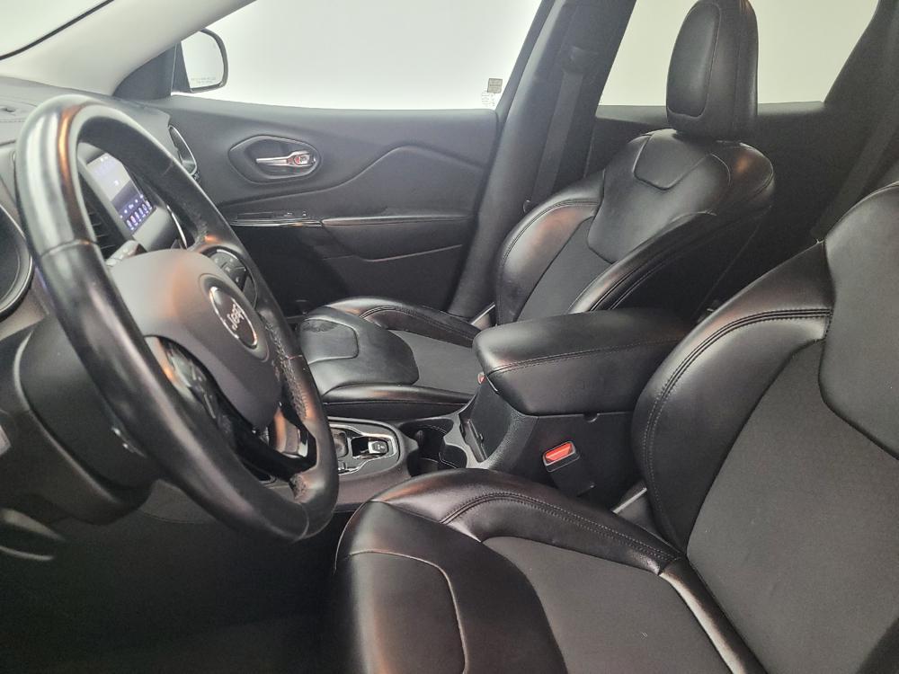 used 2019 Jeep Cherokee car, priced at $15,795
