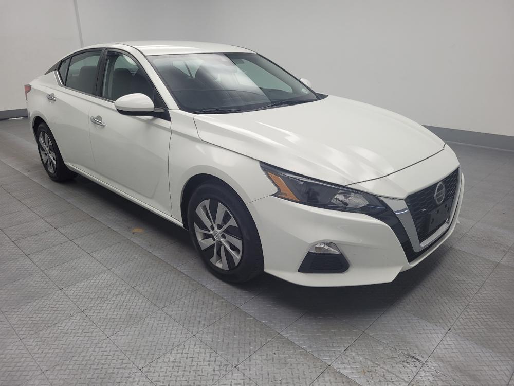 used 2022 Nissan Altima car, priced at $19,995