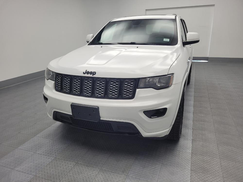 used 2018 Jeep Grand Cherokee car, priced at $17,995