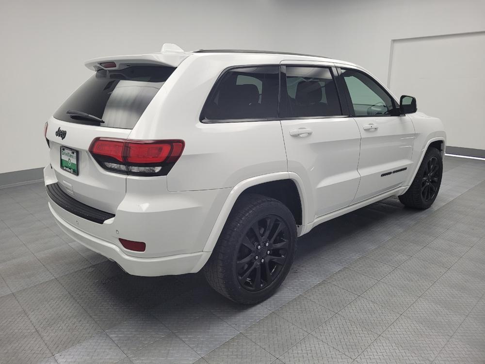 used 2018 Jeep Grand Cherokee car, priced at $17,995