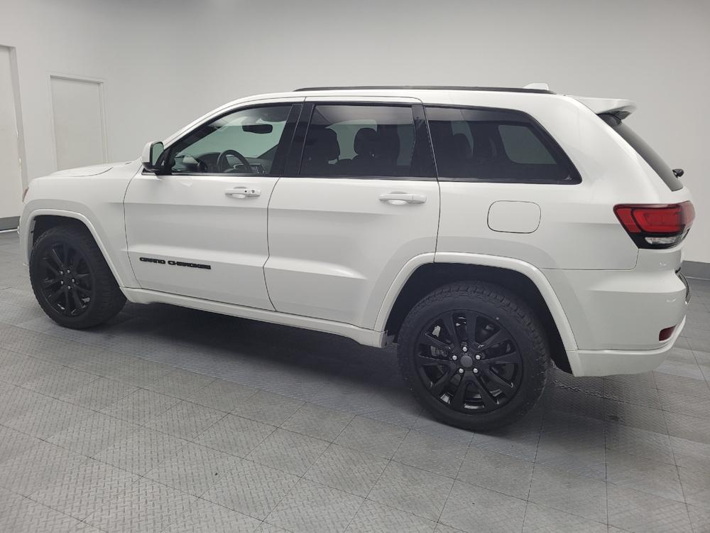 used 2018 Jeep Grand Cherokee car, priced at $17,995