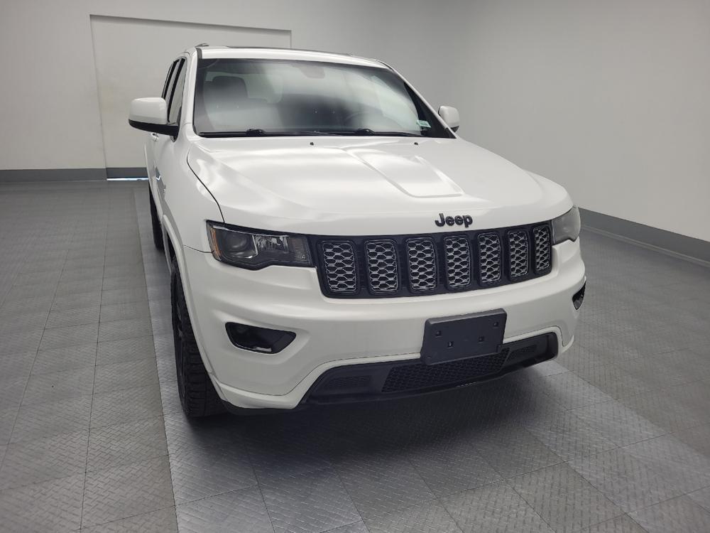 used 2018 Jeep Grand Cherokee car, priced at $17,995