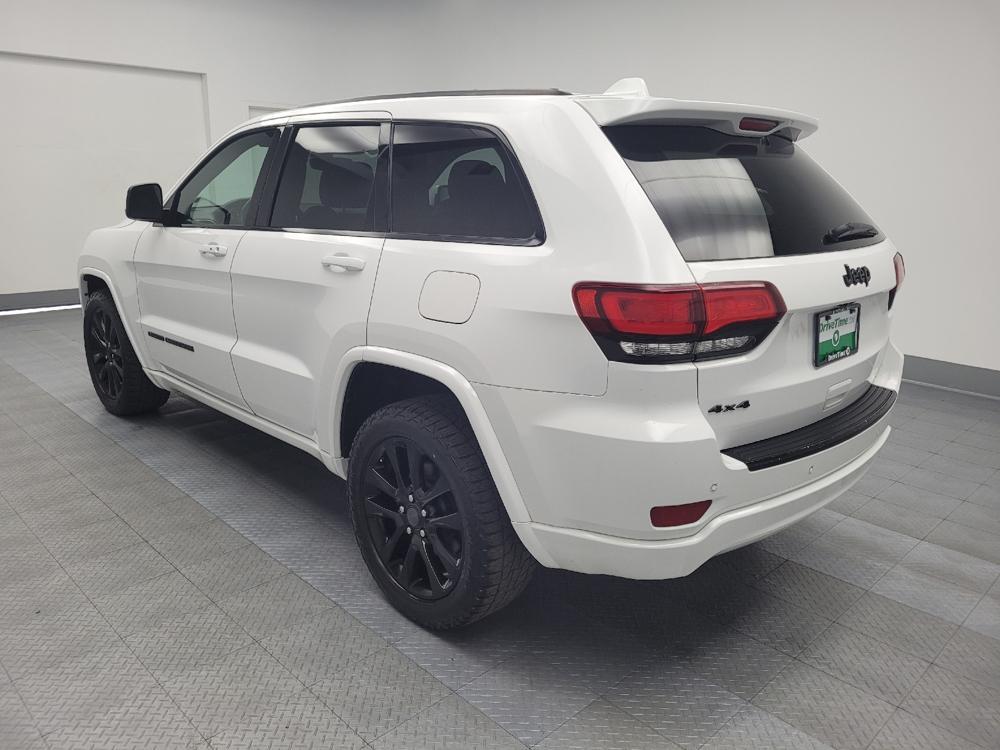 used 2018 Jeep Grand Cherokee car, priced at $17,995