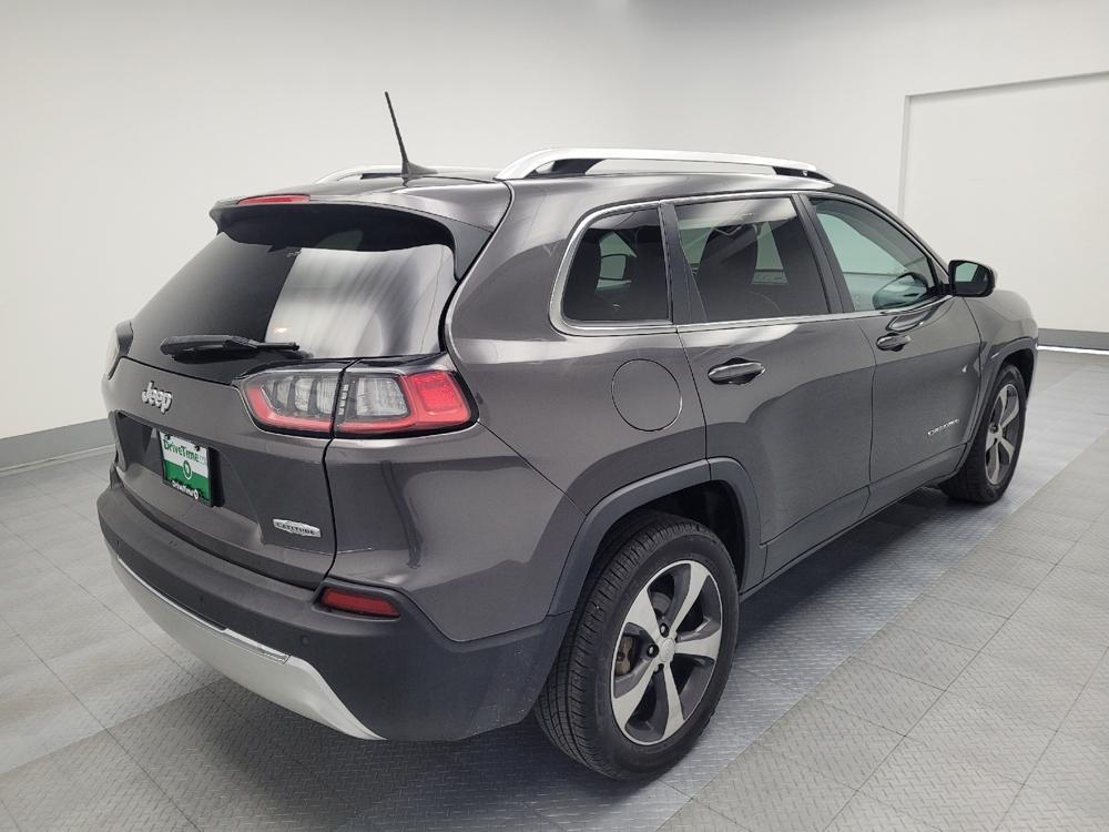 used 2019 Jeep Cherokee car, priced at $18,295
