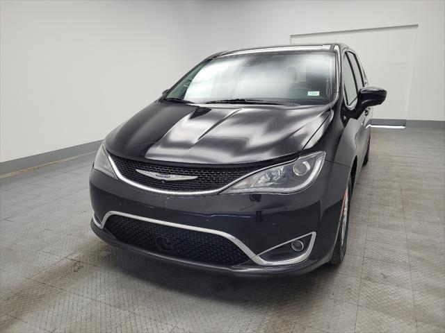 used 2020 Chrysler Pacifica car, priced at $20,595