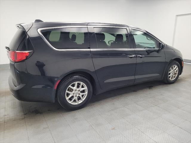 used 2020 Chrysler Pacifica car, priced at $20,595