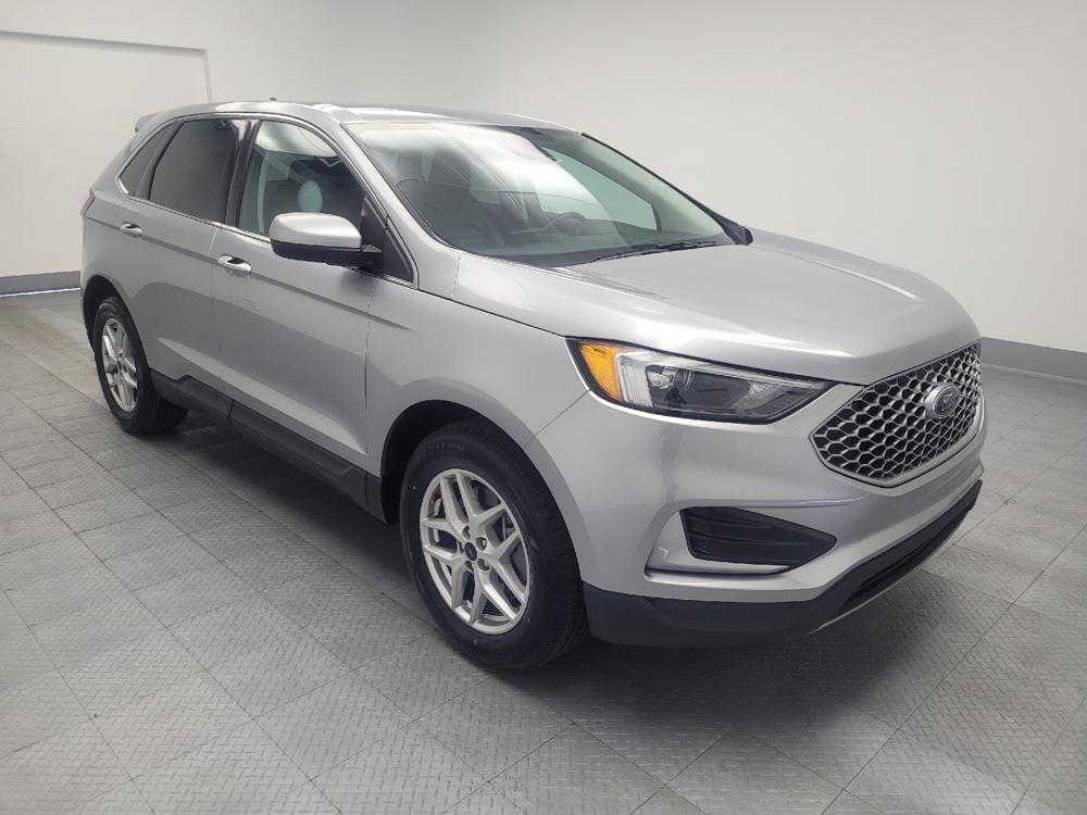 used 2024 Ford Edge car, priced at $24,995