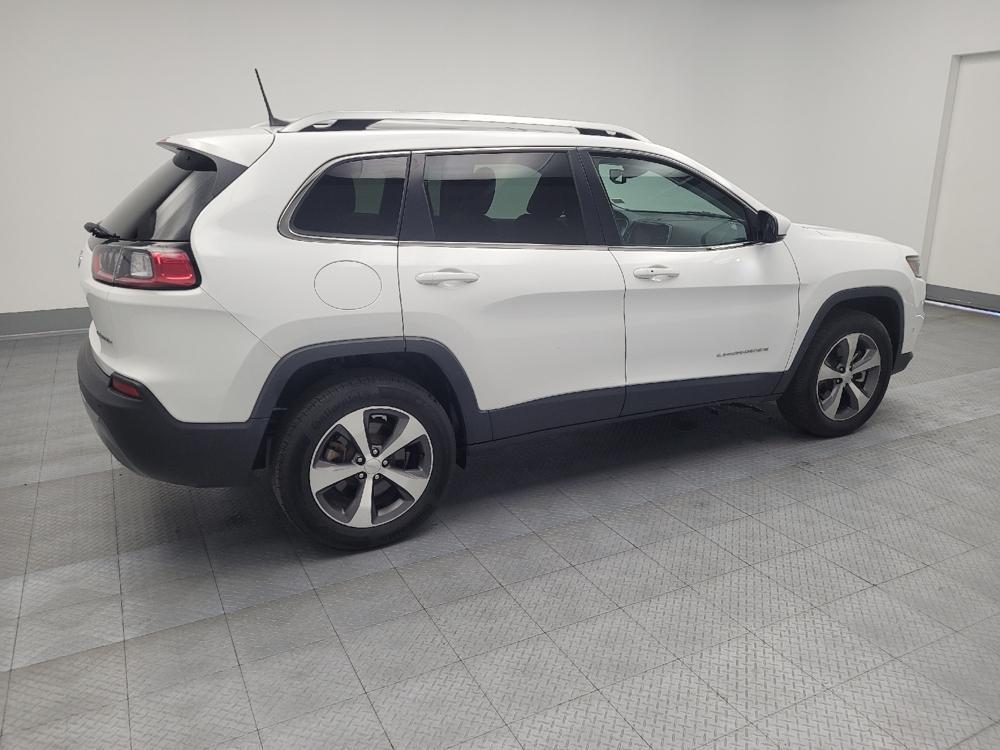 used 2021 Jeep Cherokee car, priced at $25,395