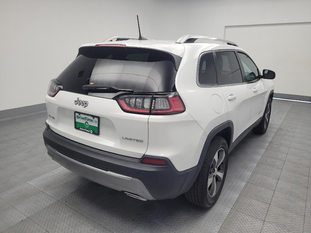 used 2021 Jeep Cherokee car, priced at $25,395