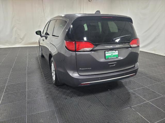 used 2020 Chrysler Pacifica car, priced at $19,895