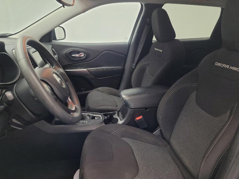 used 2021 Jeep Cherokee car, priced at $21,795