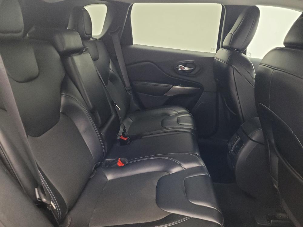 used 2021 Jeep Cherokee car, priced at $17,795